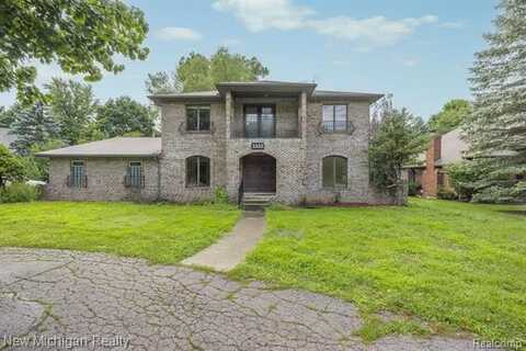 3333 WALNUT LAKE Road, West Bloomfield, MI 48323