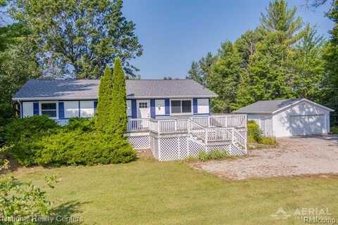 5380 S M 33, Alger, MI 48610