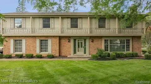 3870 SHELLMARR Lane, Bloomfield Hills, MI 48302