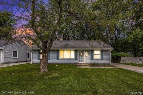 26094 ARLINGTON Street, Roseville, MI 48066