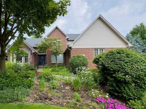 1254 WELLAND Drive, Rochester, MI 48306