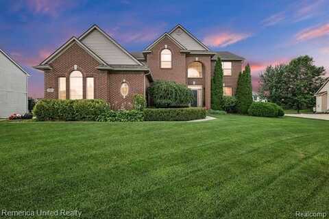 25931 HUNTERS Lane, South Lyon, MI 48178