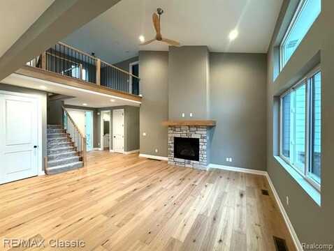 14311 Wright Drive, Fenton, MI 48430