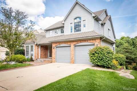 28573 GOLF POINTE Boulevard, Farmington Hills, MI 48331