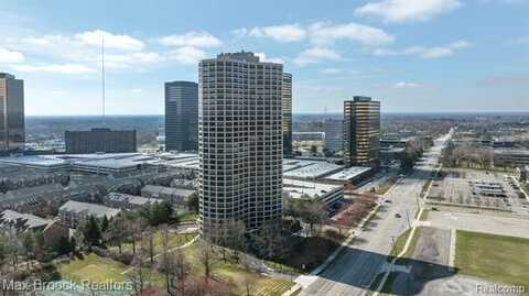 5000 TOWN CENTER Drive, Southfield, MI 48075