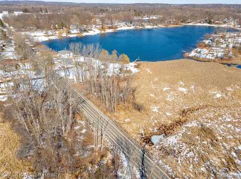 Vacant Carroll Lake Road, Commerce Township, MI 48390