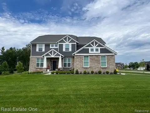 1348 Palatine Drive, Oakland, MI 48363