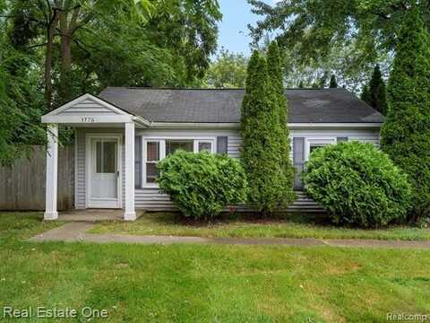 3776 Mildred Avenue, Rochester Hills, MI 48309