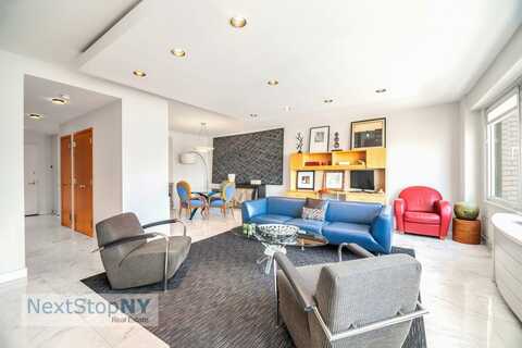 303 East 57th Street, New York, NY 10022