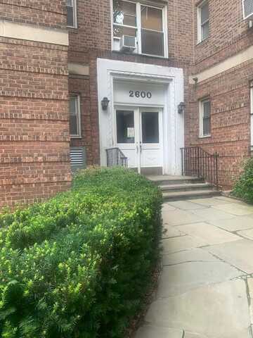 2600 Henry Hudson Pkwy E, Bronx, NY 10463