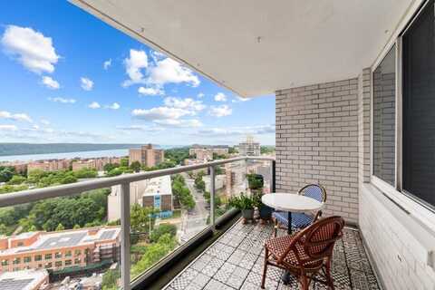 3333 Henry Hudson Parkway, Bronx, NY 10463