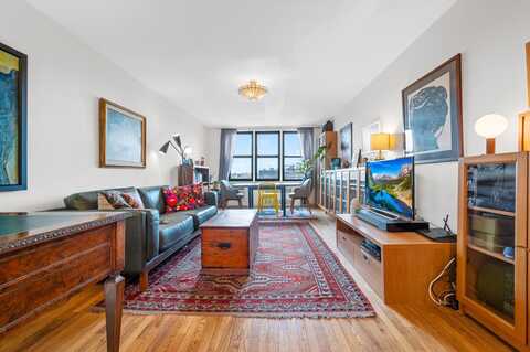 515 East 7th Street, Brooklyn, NY 11218