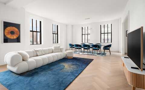 100 Barclay Street 21C, New York, NY 10007