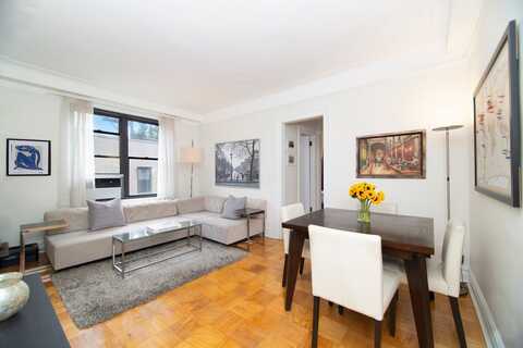 250 West 75th Street, New York, NY 10023