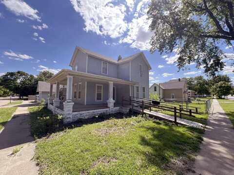 403 Main Street, Sabetha, KS 66534