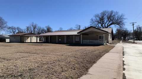 816 Topeka, Larned, KS 67550