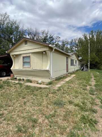 322 West 3rd, Larned, KS 67550