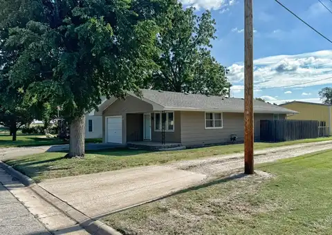 1311 2nd Street, Downs, KS 67437