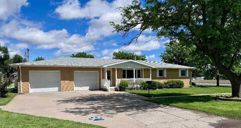 208 3rd Street, Phillipsburg, KS 67661