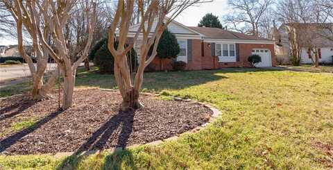 1 Crew House Rising, Hampton, VA 23669