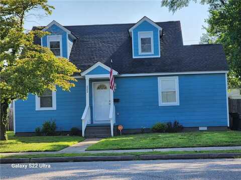 222 Wythe Parkway, Hampton, VA 23661