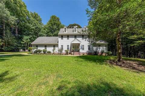 210 Crescent Drive, Williamsburg, VA 23188