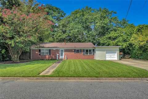 11 Brookfield Drive, Hampton, VA 23666