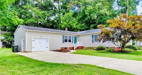 102 Chadds Circle, Yorktown, VA 23692