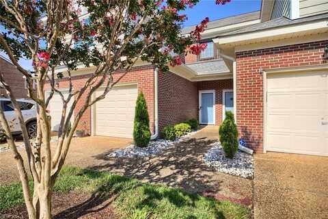 208 Genoa Drive, Hampton, VA 23664