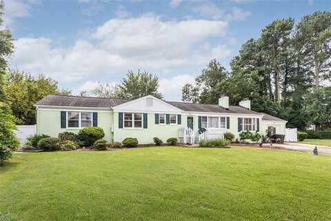 11 Commander Drive, Hampton, VA 23666