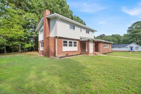 900 Loraine Circle, Newport News, VA 23608