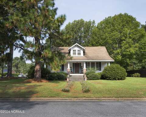 106 S 7th Street, Pinetops, NC 27864