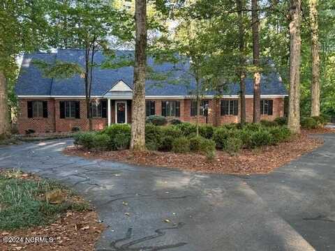 2273 Creekridge Drive, Rocky Mount, NC 27804