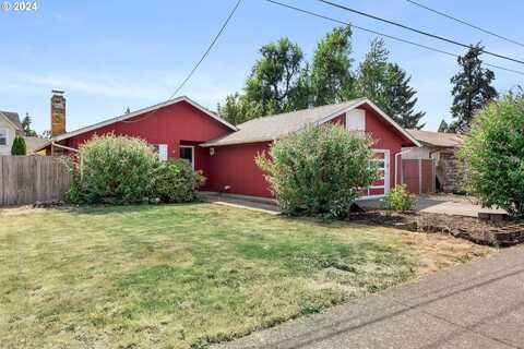 5795 HIGHBANKS RD, Springfield, OR 97478