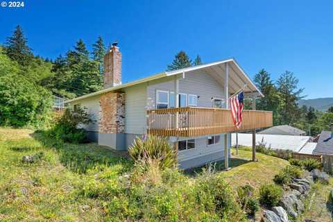 705 FIR AVE, Garibaldi, OR 97118