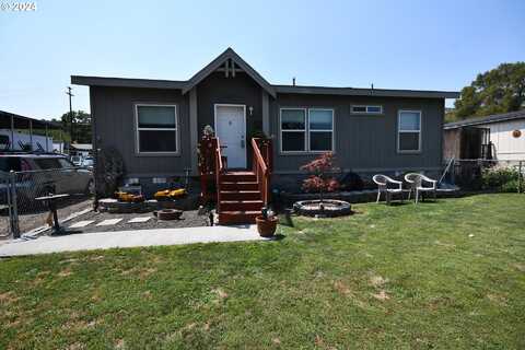 2012 W 8TH ST, The Dalles, OR 97058