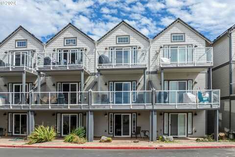 168 N PACIFIC ST, Rockaway Beach, OR 97136