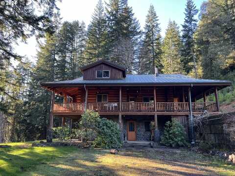 9373 N FORK SIUSLAW RD, Florence, OR 97439