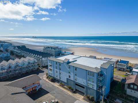 300 N PACIFIC ST, Rockaway Beach, OR 97136