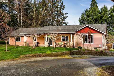 135 MARKET LN, Myrtle Creek, OR 97457