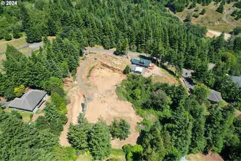 58682 Fernwood RD, Coquille, OR 97423