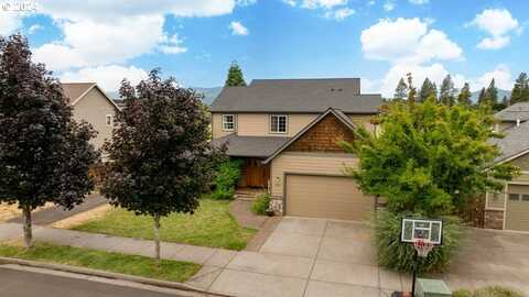 1572 5TH ST, Hood River, OR 97031