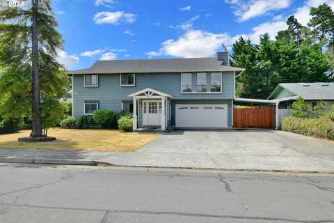 1490 MYRTLE LOOP, Florence, OR 97439