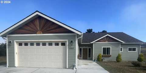 880 ROGERS PL, Bandon, OR 97411