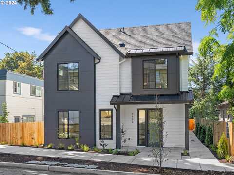 8472 N Willamette BLVD, Portland, OR 97203