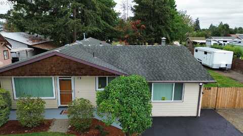 128 DIXON AVE, Molalla, OR 97038