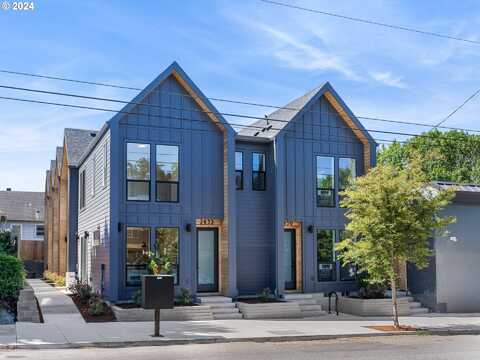 2836 SE Division ST, Portland, OR 97202