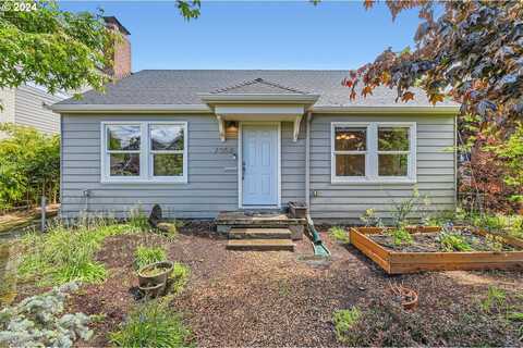 7058 N GREENWICH AVE, Portland, OR 97217