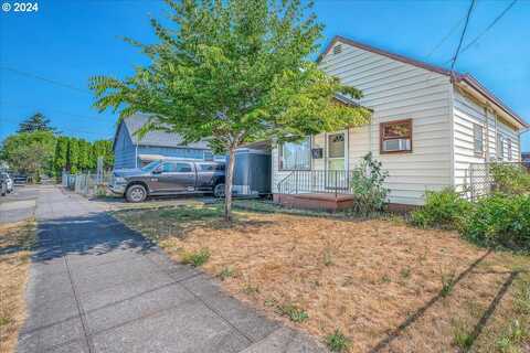 240 NE 80TH AVE, Portland, OR 97213