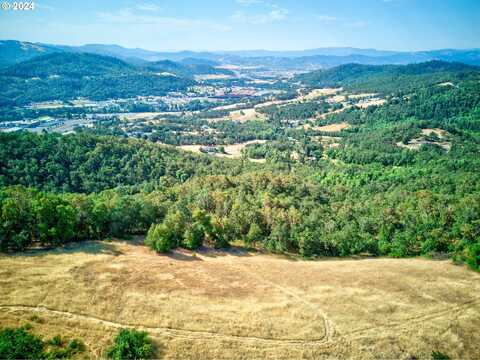 0 W Fairhill DR, Roseburg, OR 97470